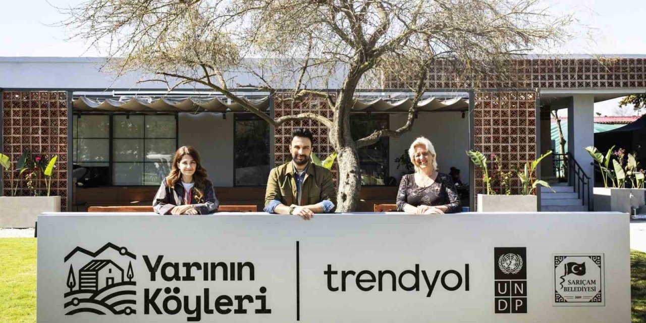 Tarkan, ‘Yarının Köyleri’ İçin Yeniden Kamera Karşısında