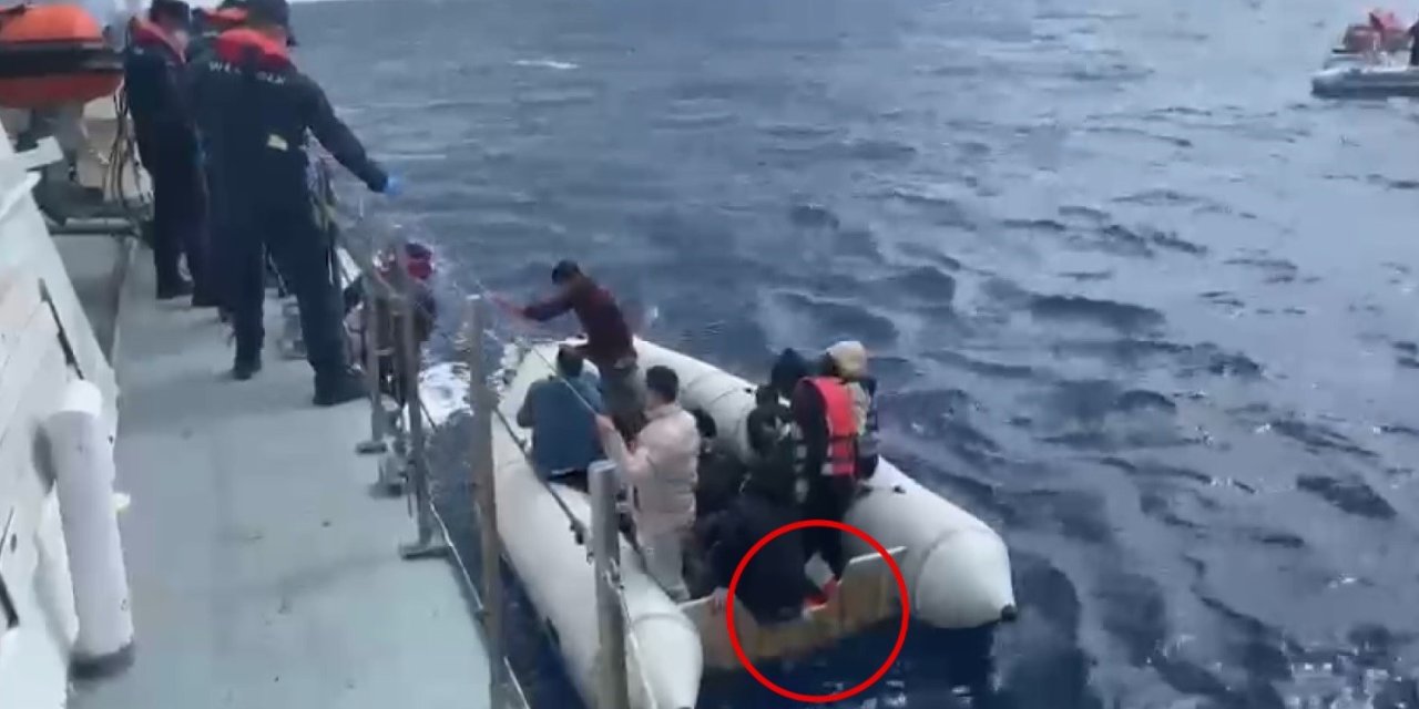 Yunanistan Ölüme Terk Etti, Türk Sahil Güvenlik Kurtardı