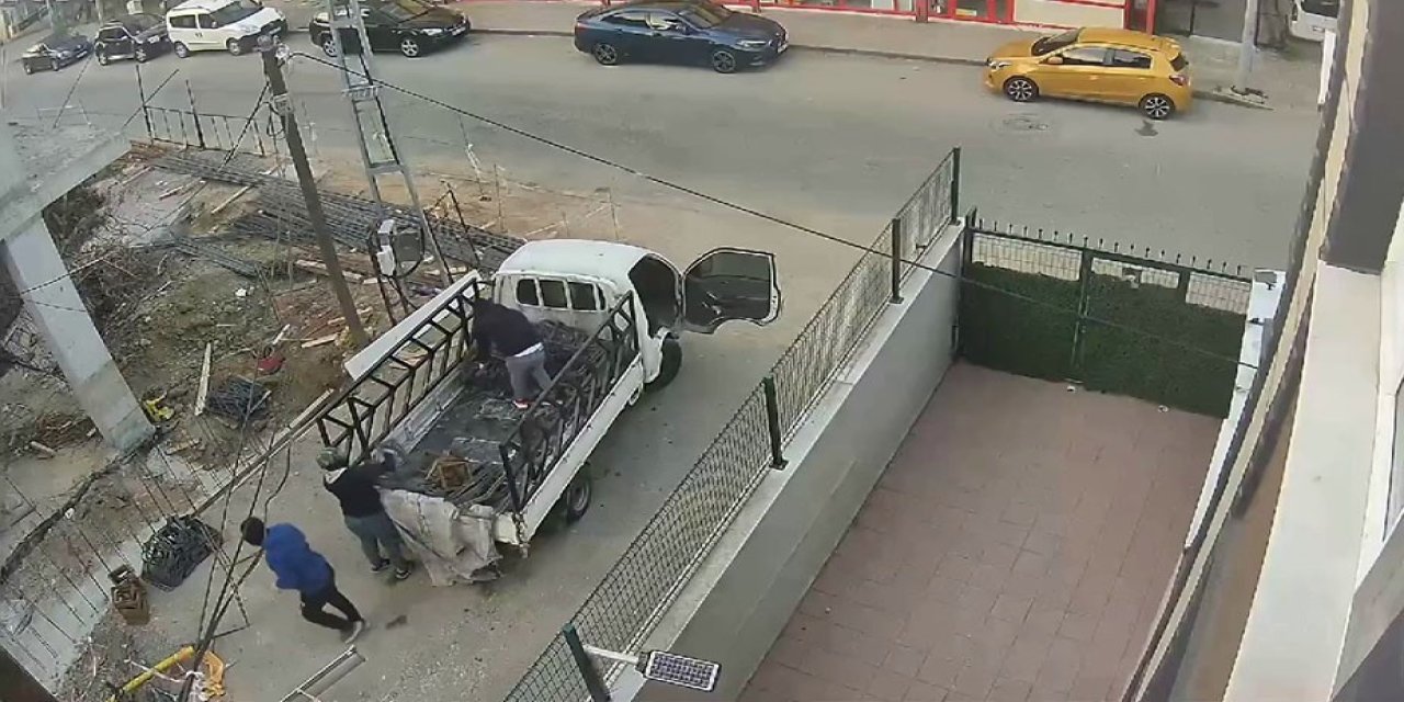 Büyükçekmece’de 2 Ton Demir, Dakikalarca İçinde Böyle Çalındı