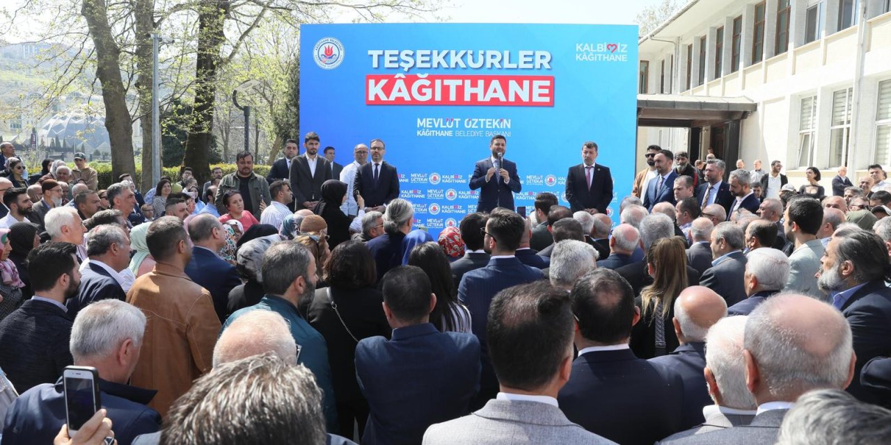 Kâğıthane Belediye Başkanı Mevlüt Öztekin Mazbatasını Aldı