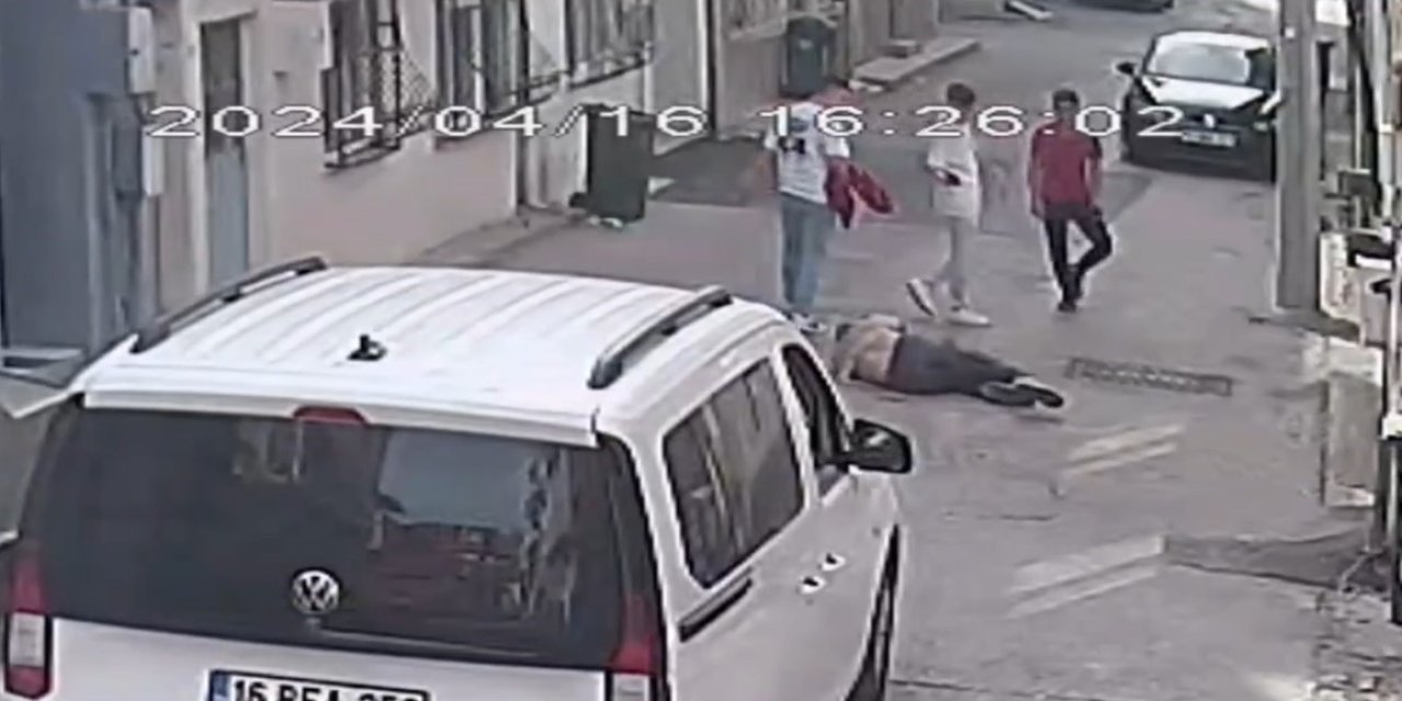 Bursa’da 3 Genç Tartıştıkları Kişiyi Öldüresiye Dövdü