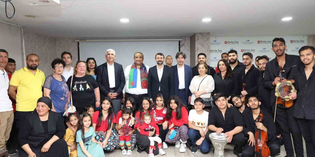 Başkan Sarıyıldız: "Roman Kardeşlerimizin Sorunlarının Çözümü İçin Görev Ve Sorumluluk Almaya Hazırız"