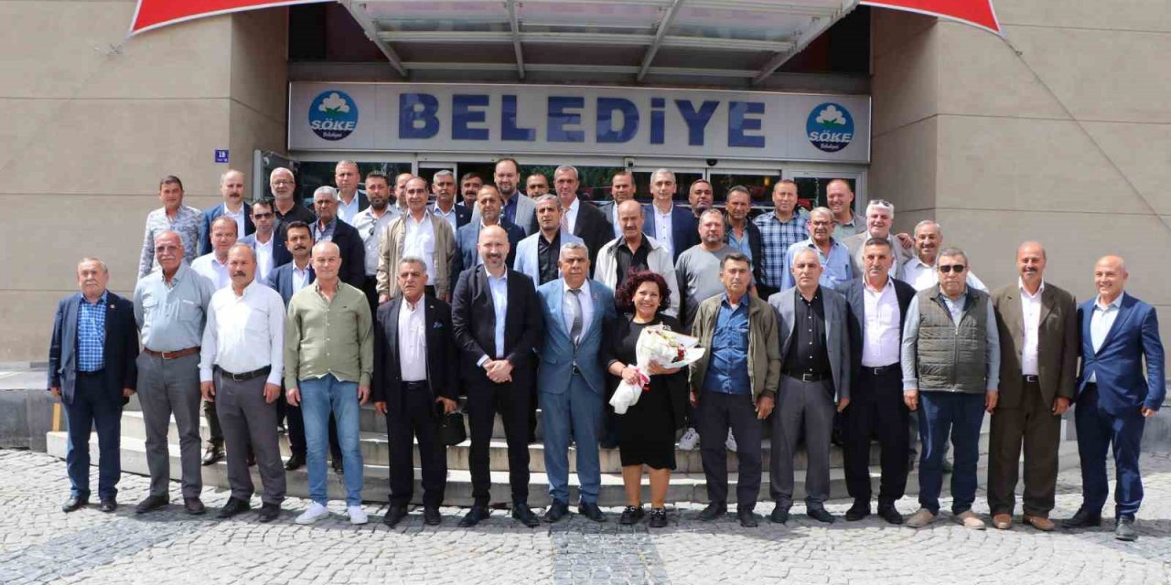 Başkan Arıkan, 49 Mahalle Muhtarıyla Bir Araya Geldi