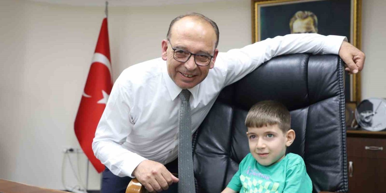 Başkan Çetin Akın’dan Sma’lı Feyyaz Alperen İçin Dayanışma Çağrısı