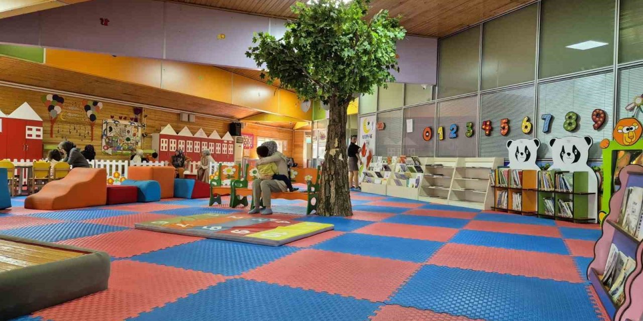 Sincan’daki Bebek Kütüphanesinde Anneler Ve Çocukları Kaliteli Vakit Geçiriyor