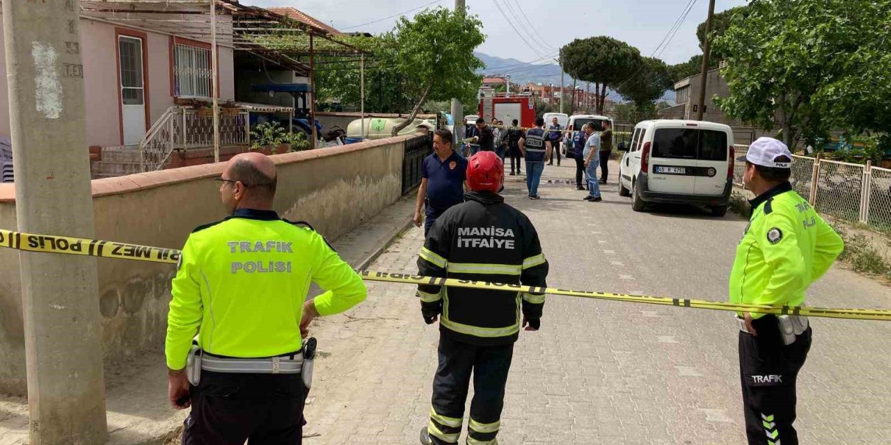 Manisa’da Tarım Makinesine Kolunu Kaptıran Çiftçi Öldü