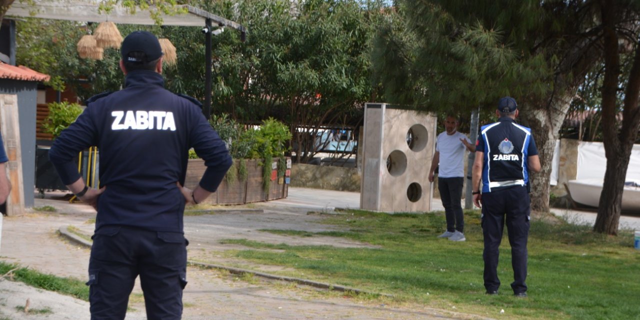 Sinop’ta Zabıta Memurları İle Seyyar Satıcılar Arasında Gerginlik