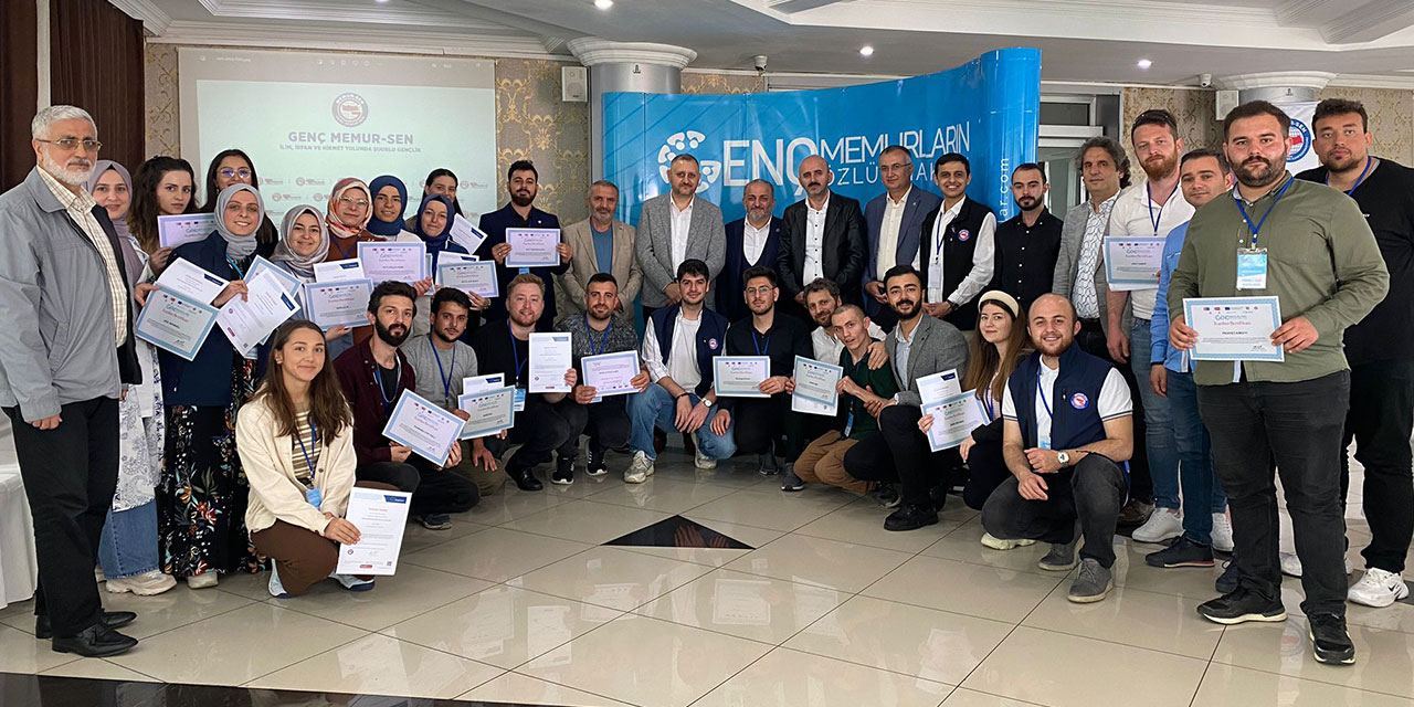 Genç Memurlar, Karadeniz Bölge Çalıştayı’nı Gerçekleştirmek Üzere Rize’de bir araya geldi