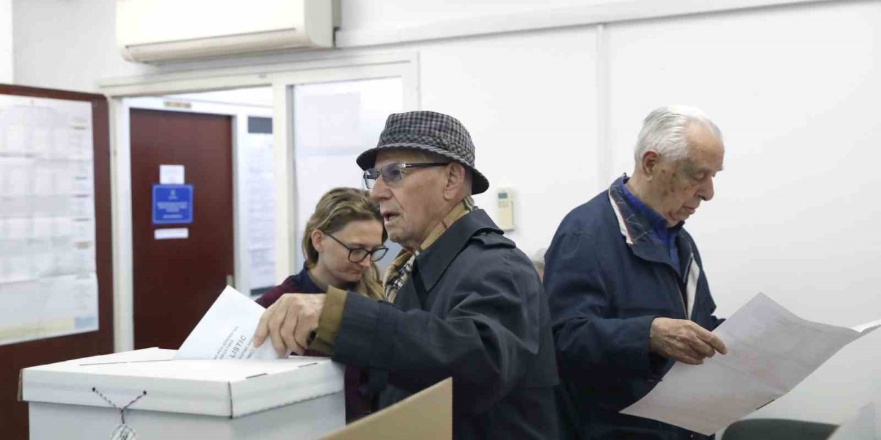 Hırvatistan’da Sandık Çıkış Anketlerine Göre Ülkede Koalisyon Hükümeti Kurulacak