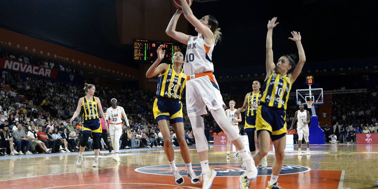Kadınlar Basketbol Süper Ligi'nde Şampiyon Fenerbahçe Alagöz Holding