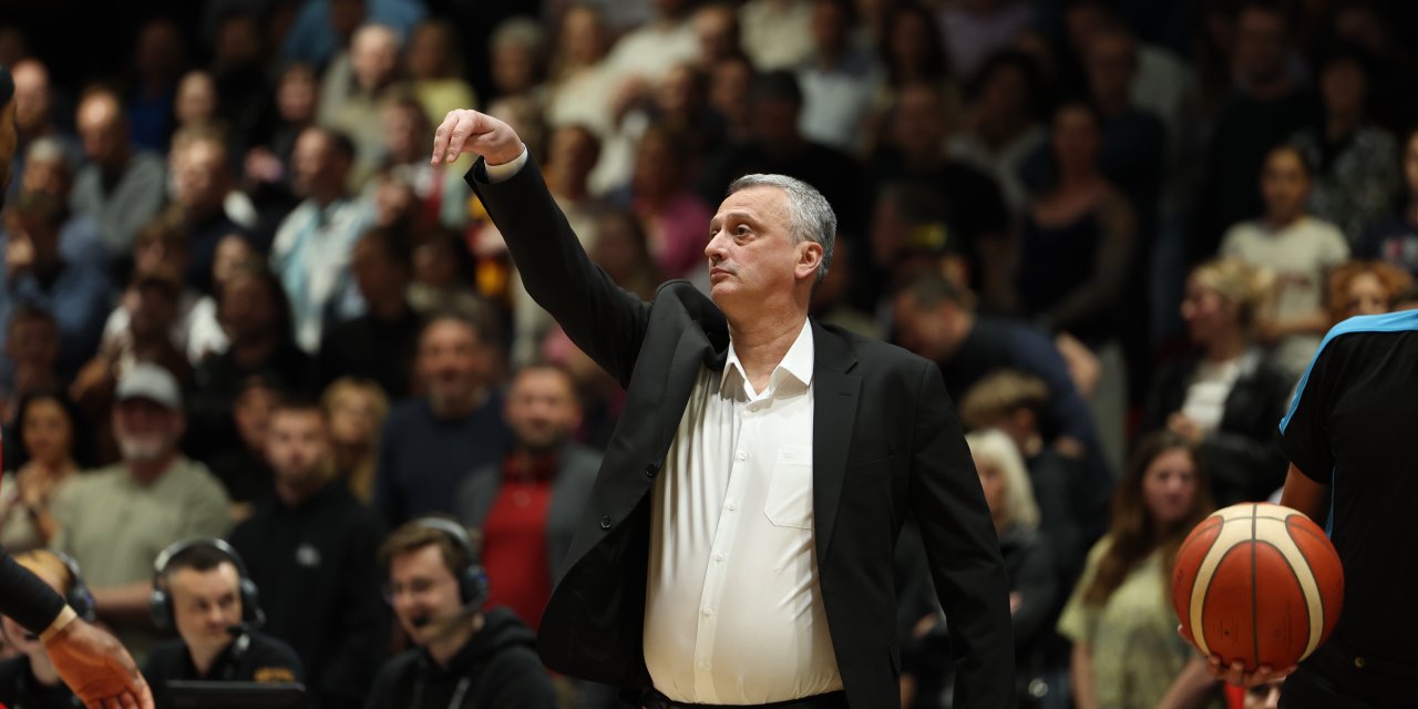 Nıners Chemnitz - Bahçeşehir Koleji: 85-74