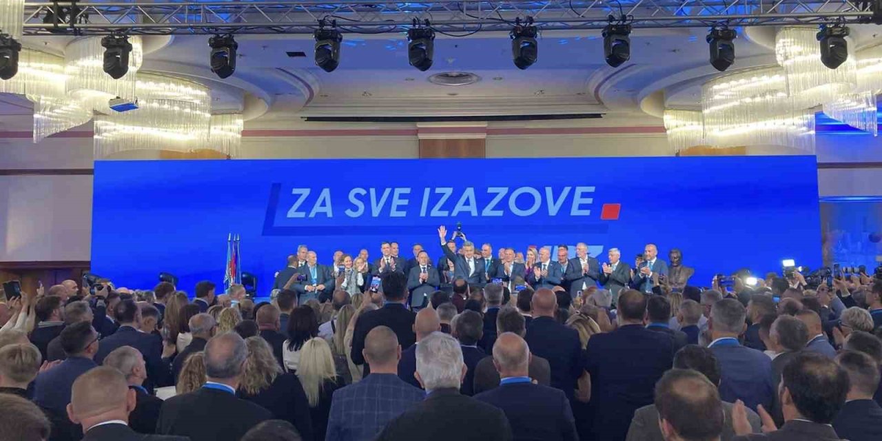 Hırvatistan’daki Seçimlerde İktidar Partisi Güç Kaybetti