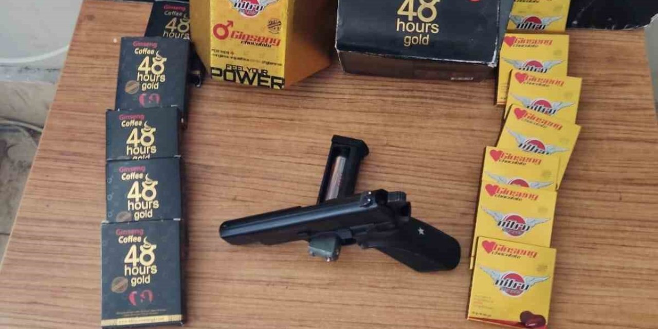 Beylikdüzü’nde Polisten Kaçan Motosikletliler Kask Kamerasında