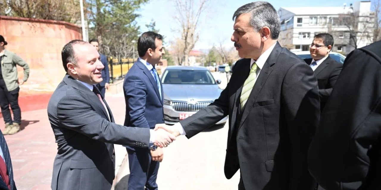 Vali Çiftçi; “Eğitim Çıtası Yükseltilmeli”