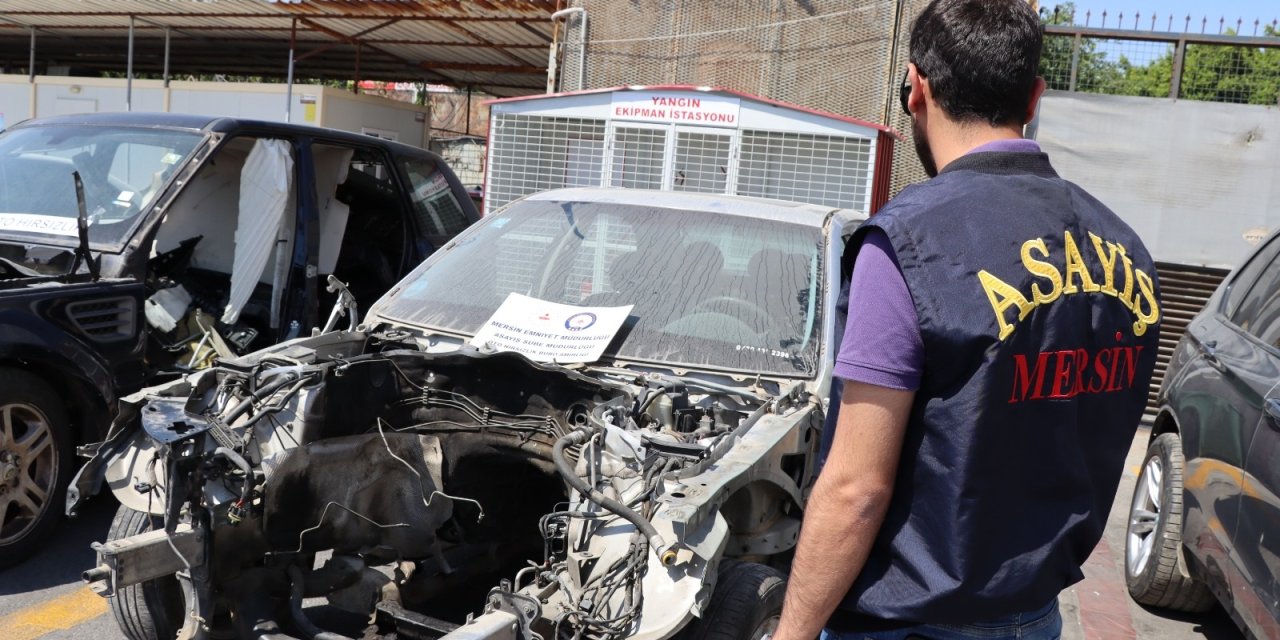 Gümrük Kaçağı Araçları Parçalayıp Piyasaya Süren 2 Şüpheliye Gözaltı