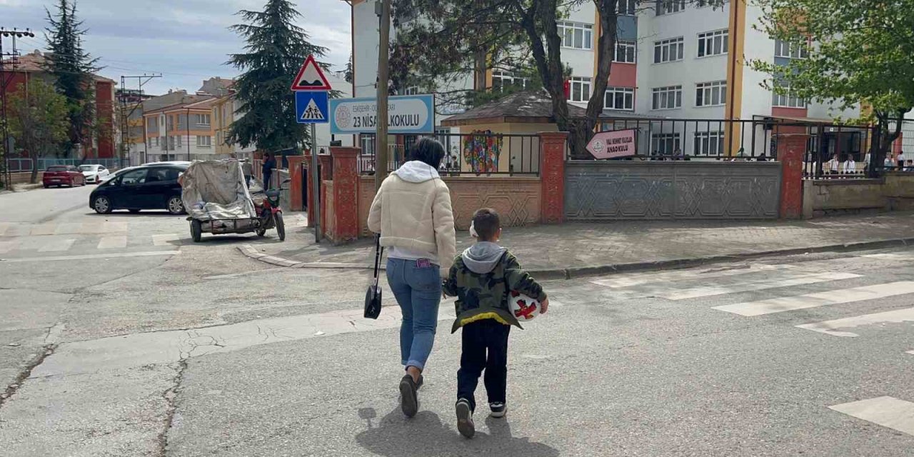 Eskişehir’de İlkokul Velisinin ‘Pes’ Dedirten İddiaları
