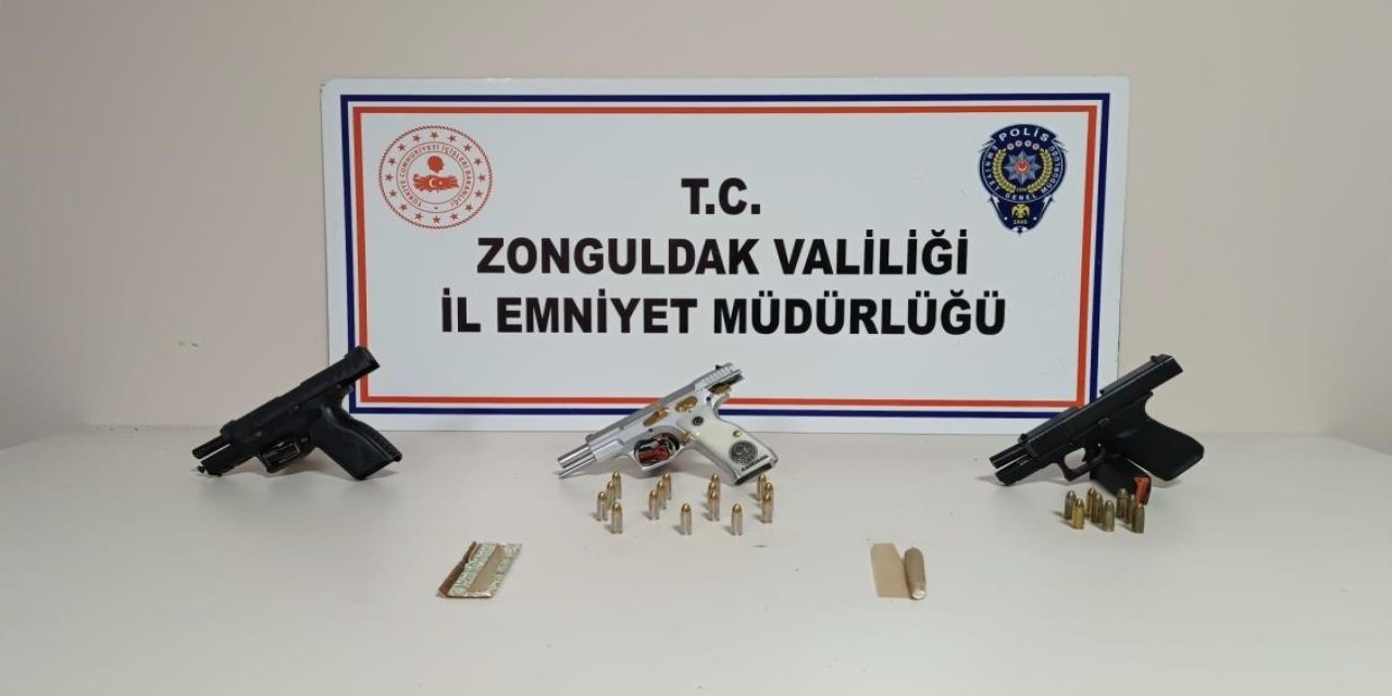 Yasadışı Silah Ve Mühimmat Ticareti Operasyonunda 6 Şüpheli Yakalandı