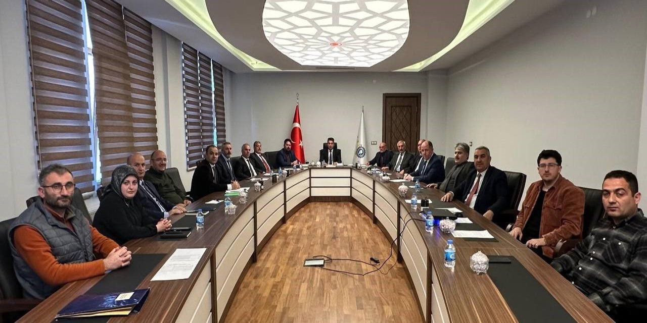 Hüseyin Şahin Bayburt İl Genel Meclisi Başkanı Seçildi