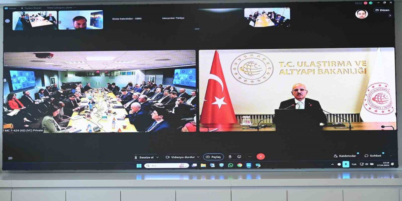 Bakan Uraloğlu, Dünya Bankası’nın Etkinliğinde Doğu-batı Ve Kuze-güney Aksındaki Ulaşım Projelerini Anlattı