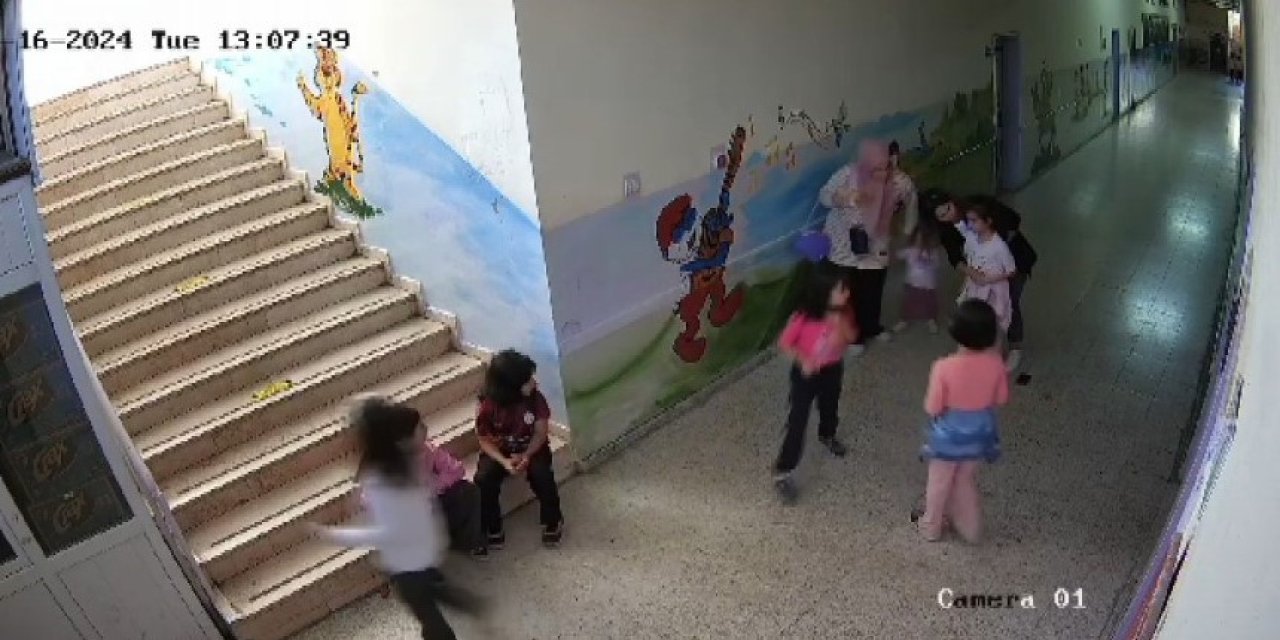 Boğazına Şeker Kaçan Öğrenciyi Heimlich Manevrasıyla Kurtardı