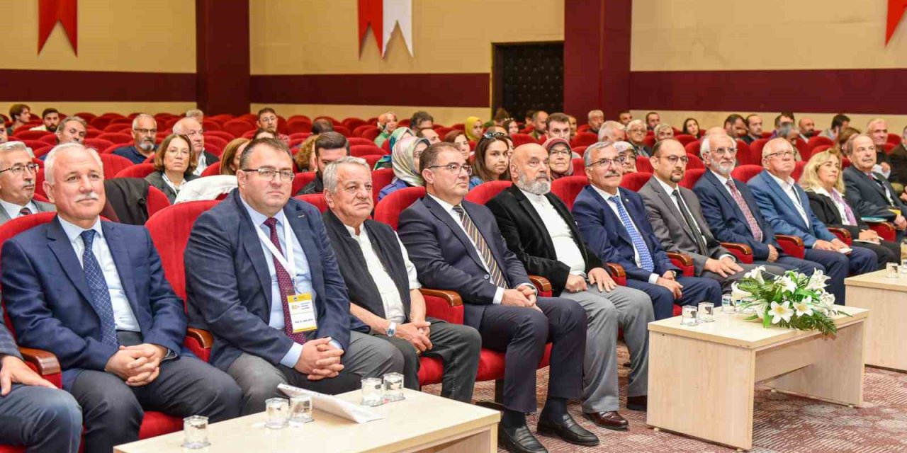 Kmü’de ‘60+ Yaşam Boyu Öğrenme Akademisi’ Başladı