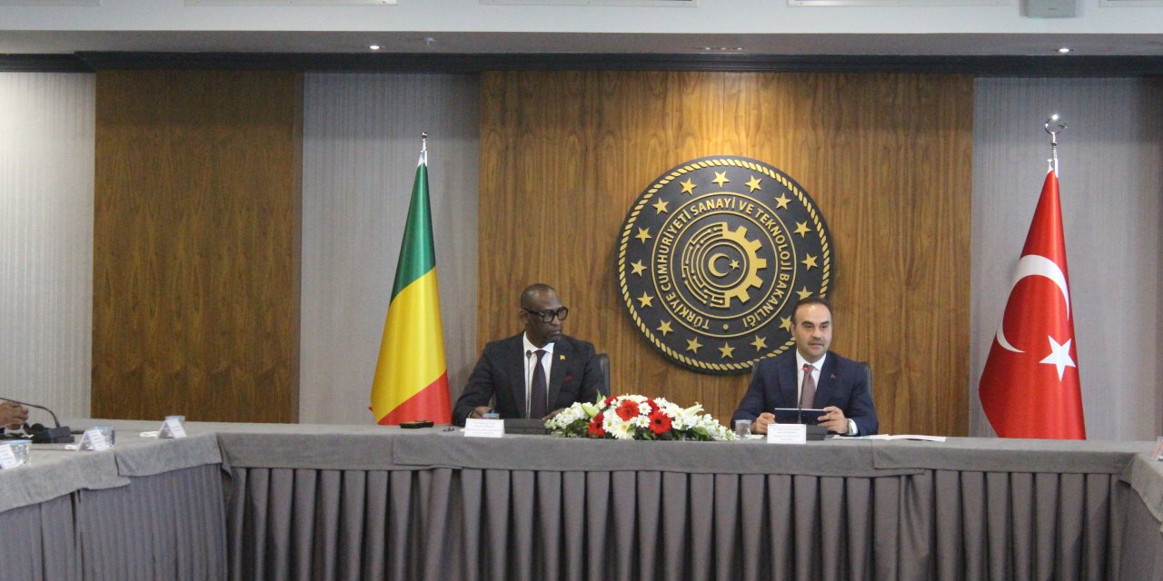 Bakan Kacır: Afrika İle Ticaret Hedefimiz 50 Milyar Dolar