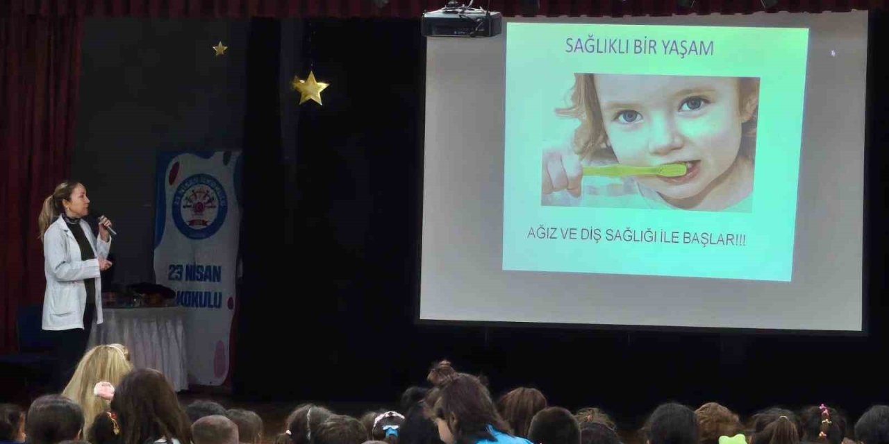 Öğrencilere Ağız Ve Diş Sağlığı Eğitimi