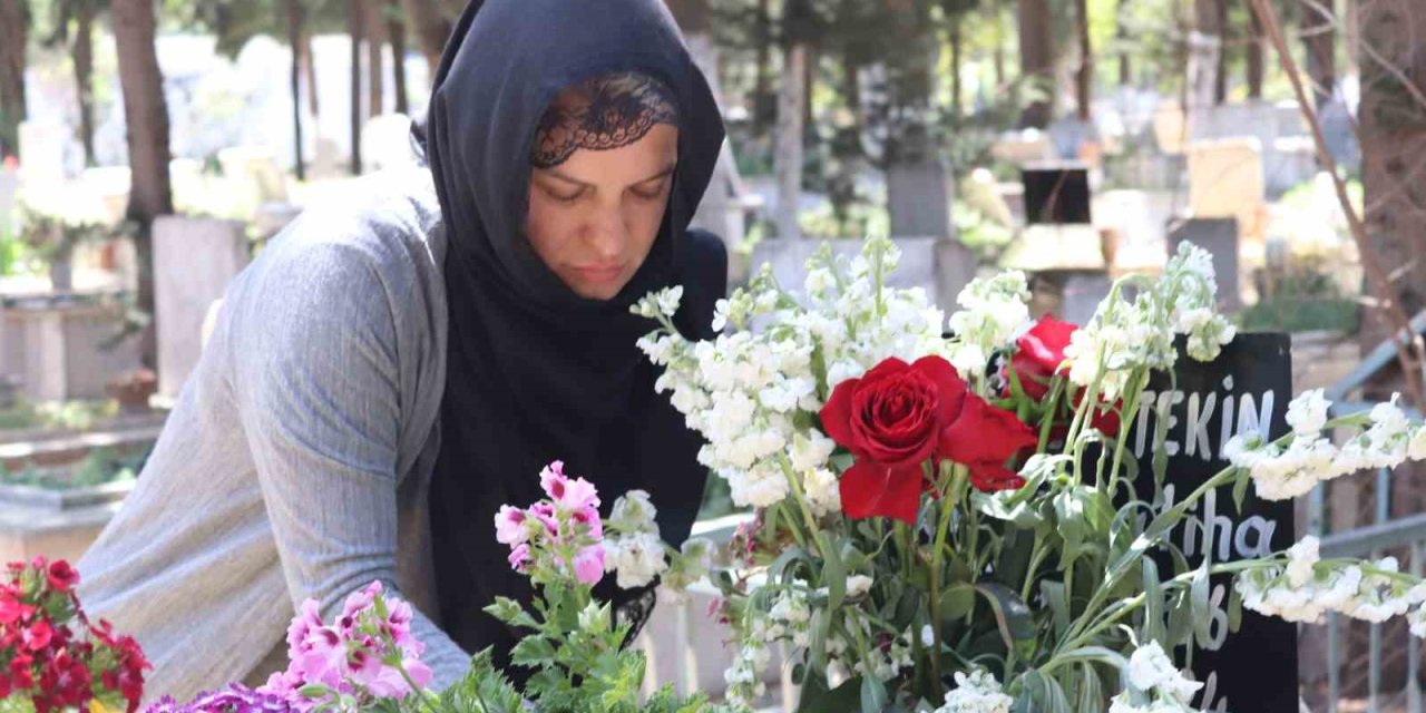 Avukat Olmak İstiyordu, 17 Yaşında Kara Toprağa Girdi: Cinayet Anı Kamerada