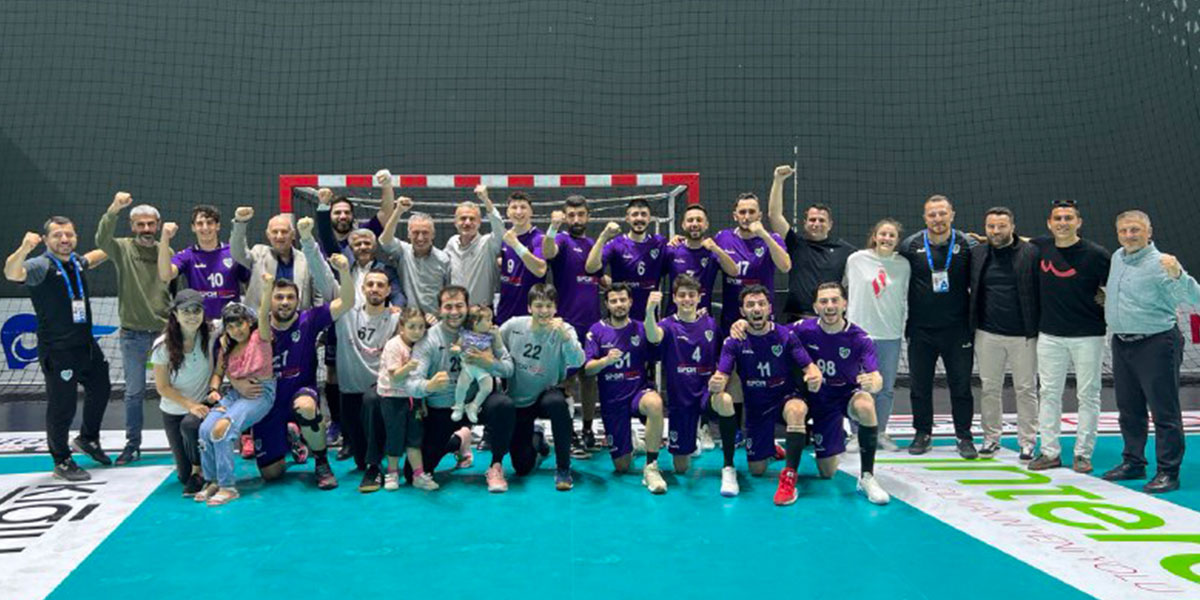 Güneysu Spor Hentbolda Süper Lig'e Yükseldi!