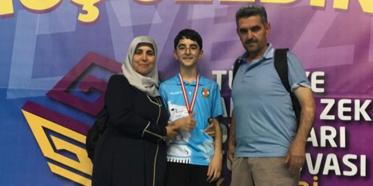 Türkiye’nin Akıl Küpü Rize’den Bünyamin Gülkaya!