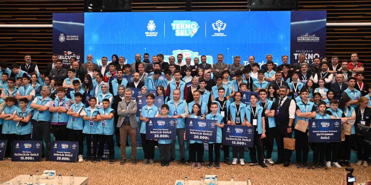 Geleceğin Teknoloji Liderleri Tekno-sel’de Ödüllerini Aldı
