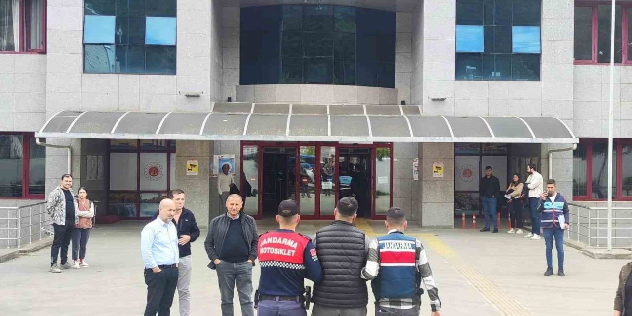 Antalya’da Banka Çalışanının Zimmetine 205 Milyon Tl Geçirme Olayına 8 Tutuklama