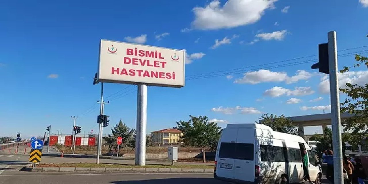 Diyarbakır’da Öğretmenini Bıçaklayan Öğrenci, Tutuklandı