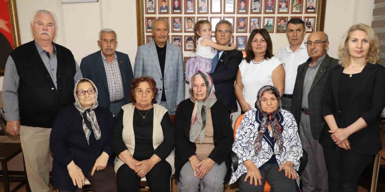 Başkan Tetik Şehit Yakınları İle Bir Araya Geldi