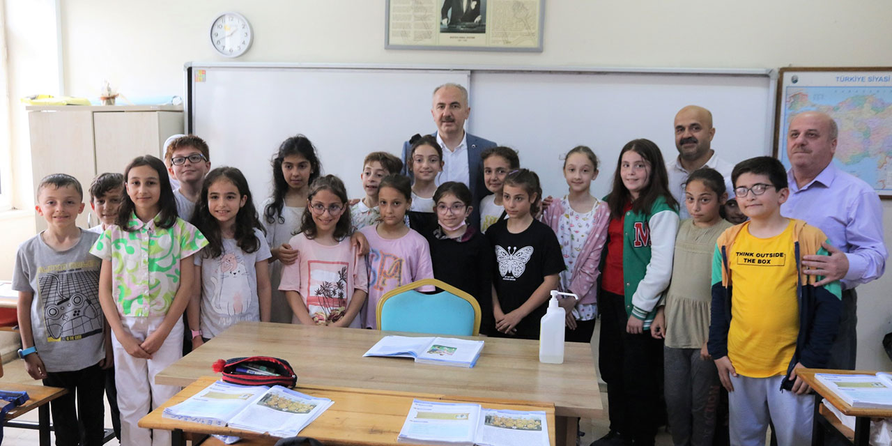 Başkan Metin’den 23 Nisan’ın Temsili Belediye Başkanı Esma Nur’a İade-i Ziyaret