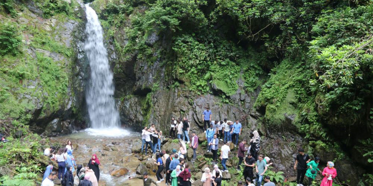 Recep Tayyip Erdoğan Üniversitesinden Yıl Sonu Veda Buluşması