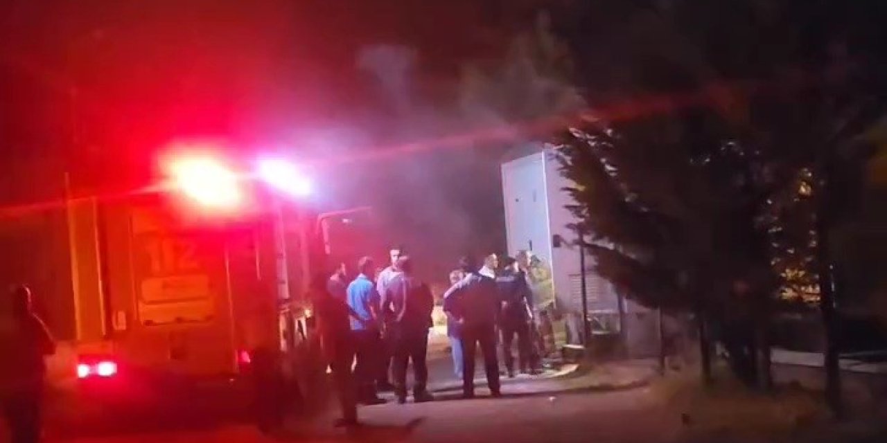 Hastane Bahçesindeki Trafo Yangını Paniğe Neden Oldu