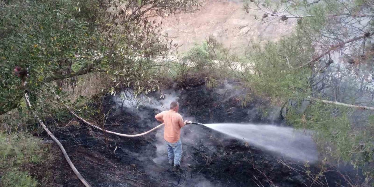 Belen’de Ormanlık Alanda Çıkan Yangın Söndürüldü