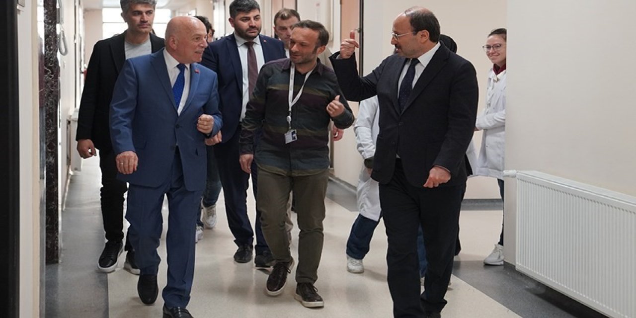 Başkan Sekmen Ve Rektör Çakmak, Üniversite Sanayi İş Birliği İçin Buluştu