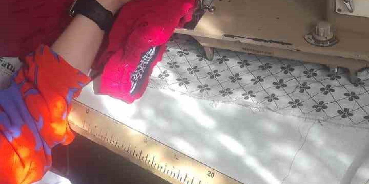 İskenderun’da Vatandaşın Parmağına Batan İğne Çıkarıldı