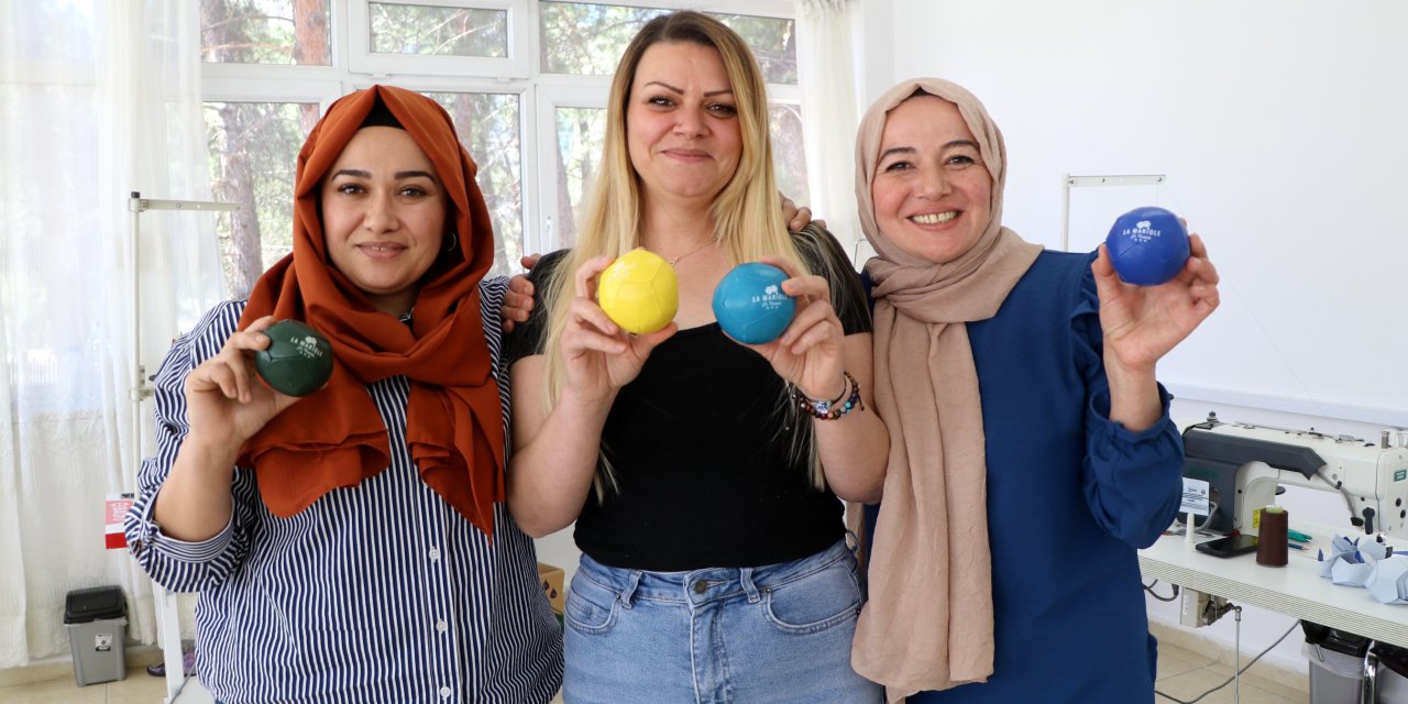 Burdurlu Kadınlara Fransa'dan 120 Bin Bocce Topu Siparişi
