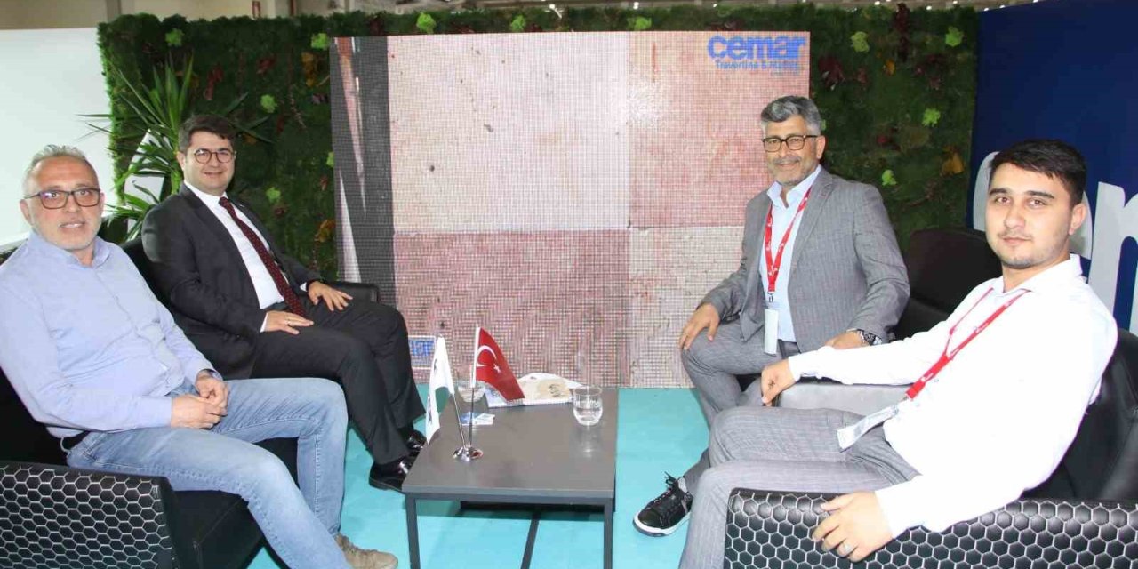 Kaymakam Özdemir Ve Başkan Aşkın Cemar’ı Fuarda Yalnız Bırakmadı