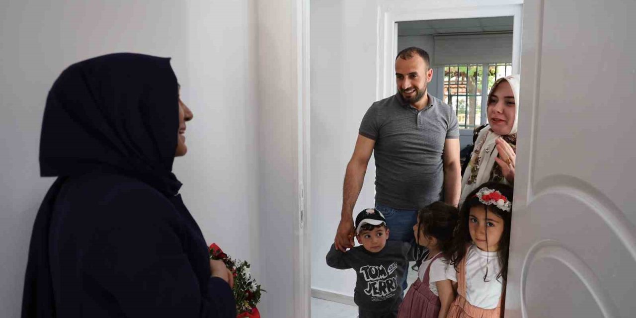 Diyarbakır’da Kadın Muhtar, İkinci Adaylığında 25 Yıllık Muhtarı Devirdi