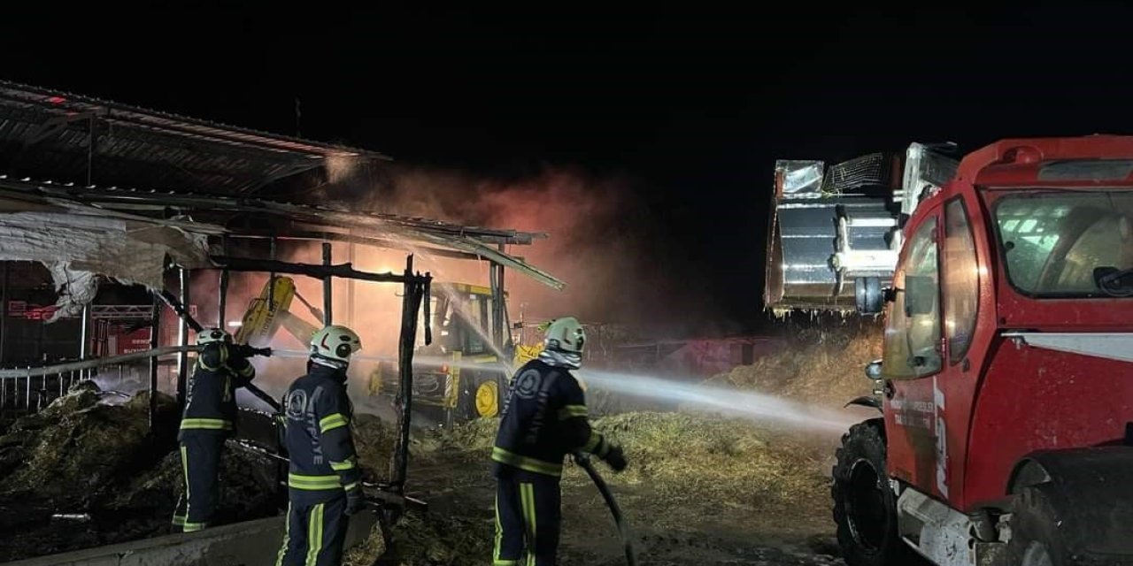 Samanlıkta Çıkan Yangın Paniğe Neden Oldu