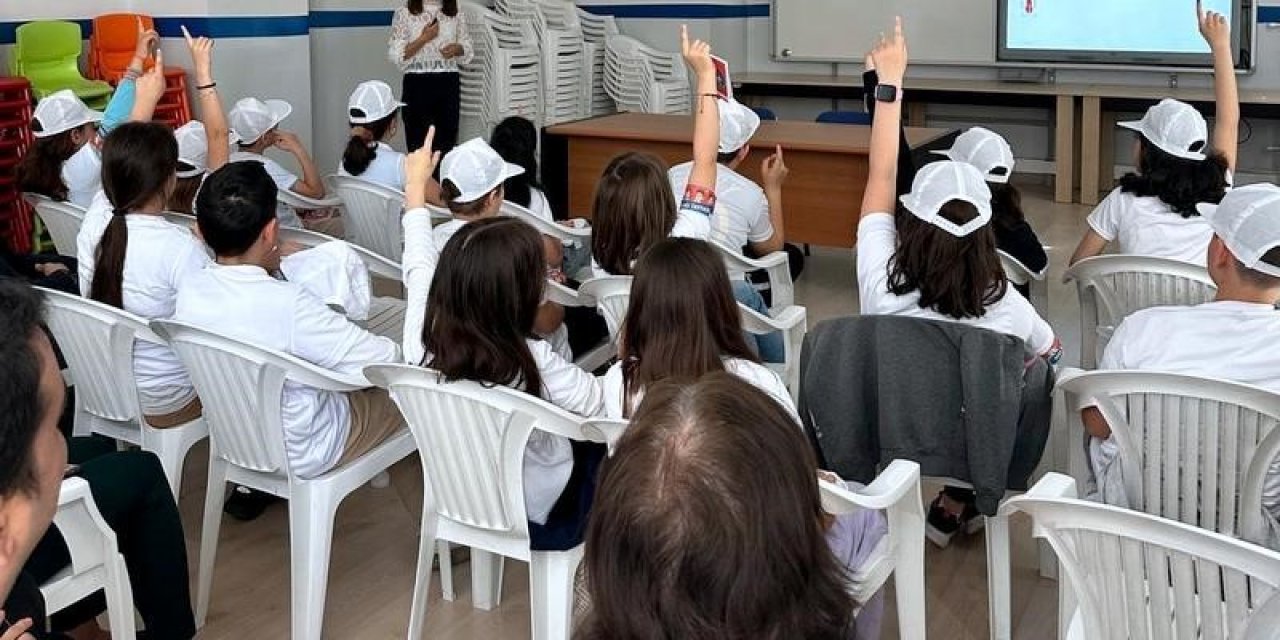 Okullarda Temel Hijyen Konusunda Eğitim