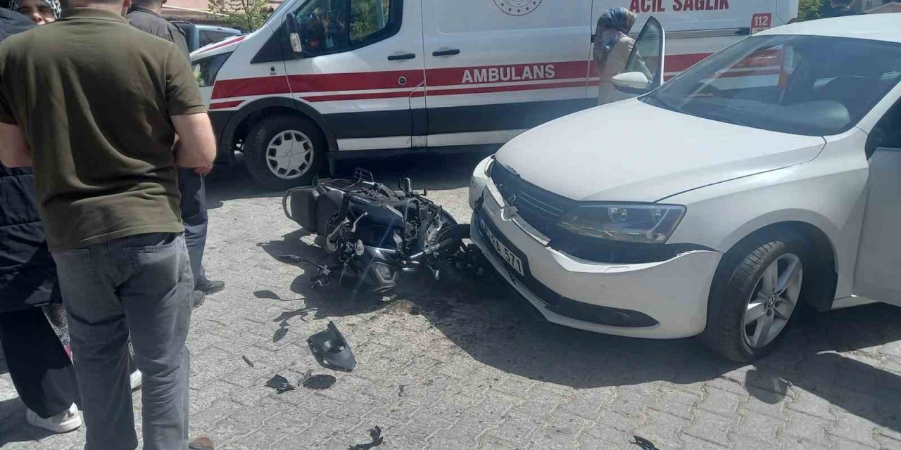 Gediz Polisi Plakasız Motor Ve Kasksız Sürücülere Göz Açtırmıyor