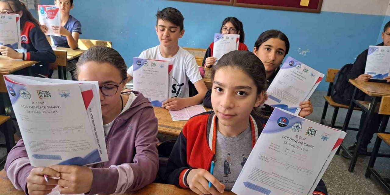 Kars’ta Lgs Ve Tyt Deneme Sınavı