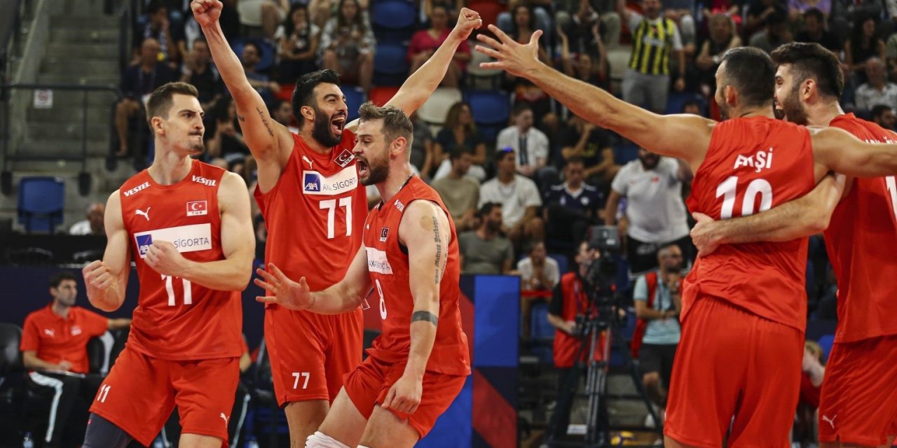 A Milli Erkek Voleybol Takımı’nın 2024 Yılı Faaliyet Programı Açıklandı