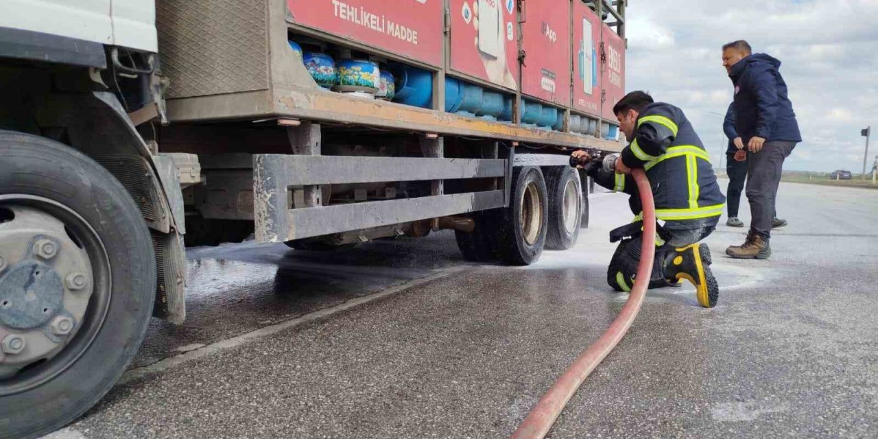 Tüp Kamyonunda Yangın