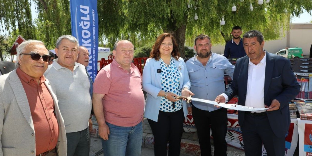 Başkan Köksal 72 Firmanın Yer Aldığı Tarım, Hayvancılık Ve Gıda Fuarına Katıldı